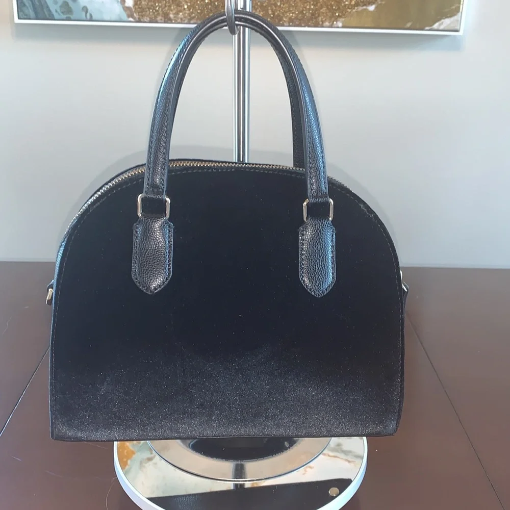 Kate Spade Mini Reilly velvet pearl bag EUC - Picture 4 of 17